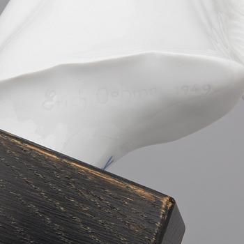 FIGURIN, porslin, Erich Oehme, Meissen 1949.