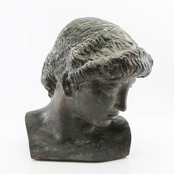 Gerhard Henning, sculpture "Female Head".