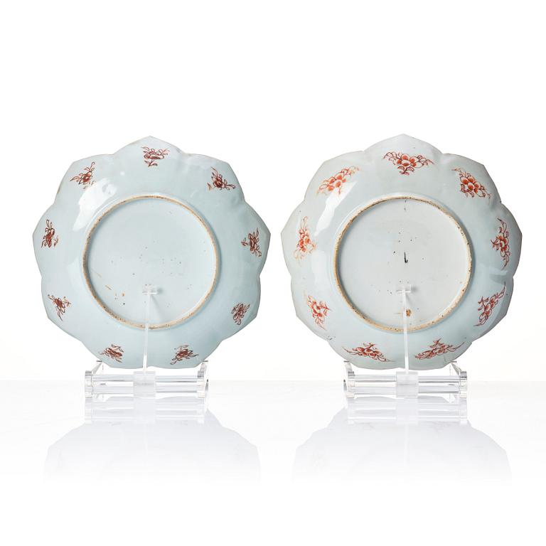 A pair of famille rose dishes, Qing dynasty, Qianlong (1736-95).
