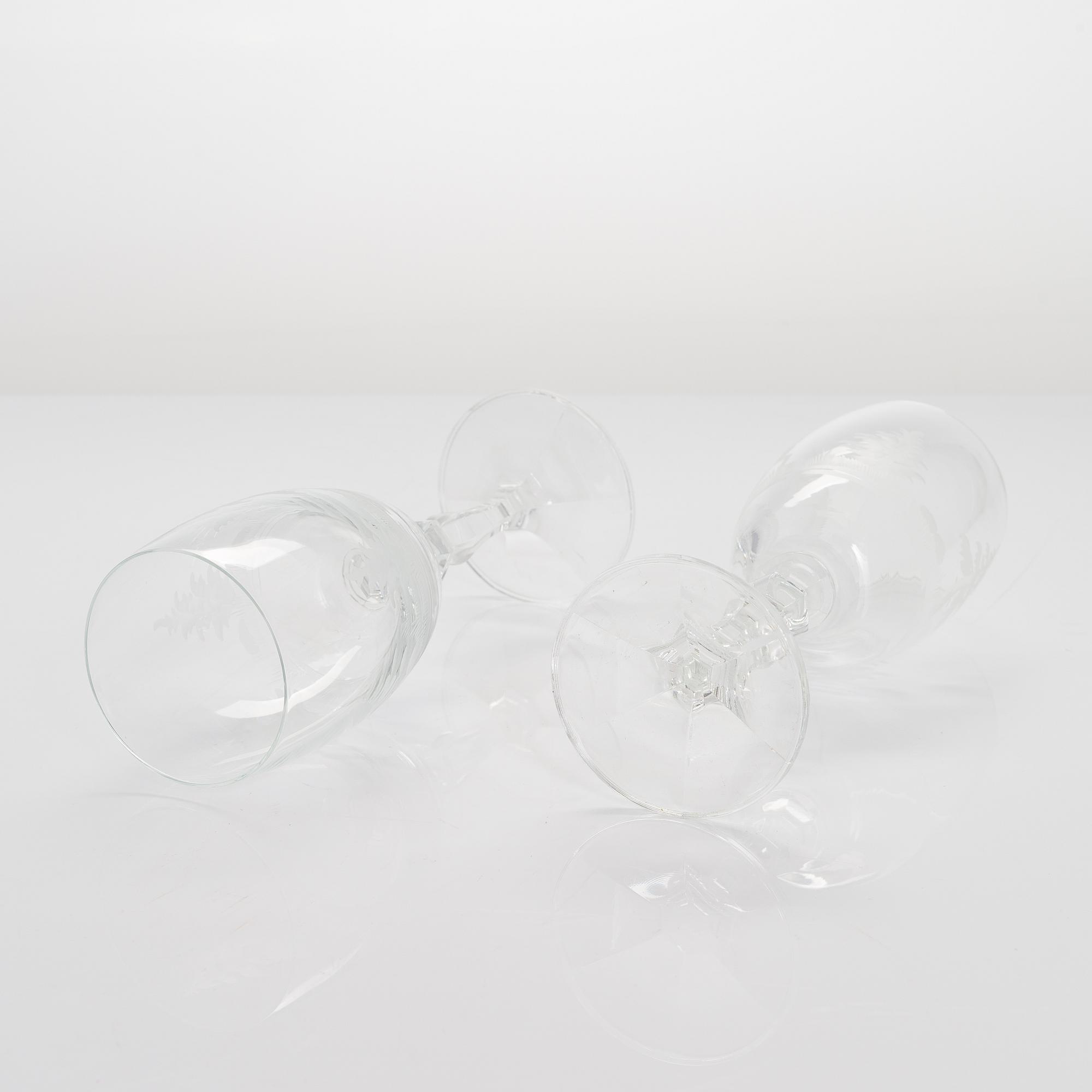 Drinking glasses, 21 pcs, with animal motifs, possibly Germany, late 20th century.