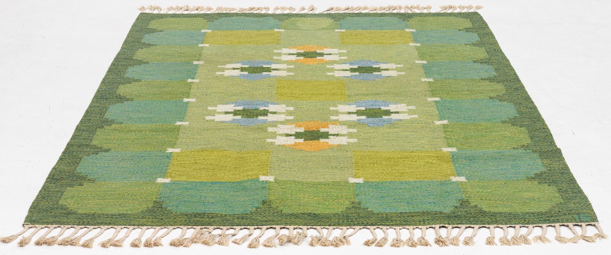 Ingegerd Silow, matta, "Siljan", rölakan, ca 230 x 170 cm, signerad IS.