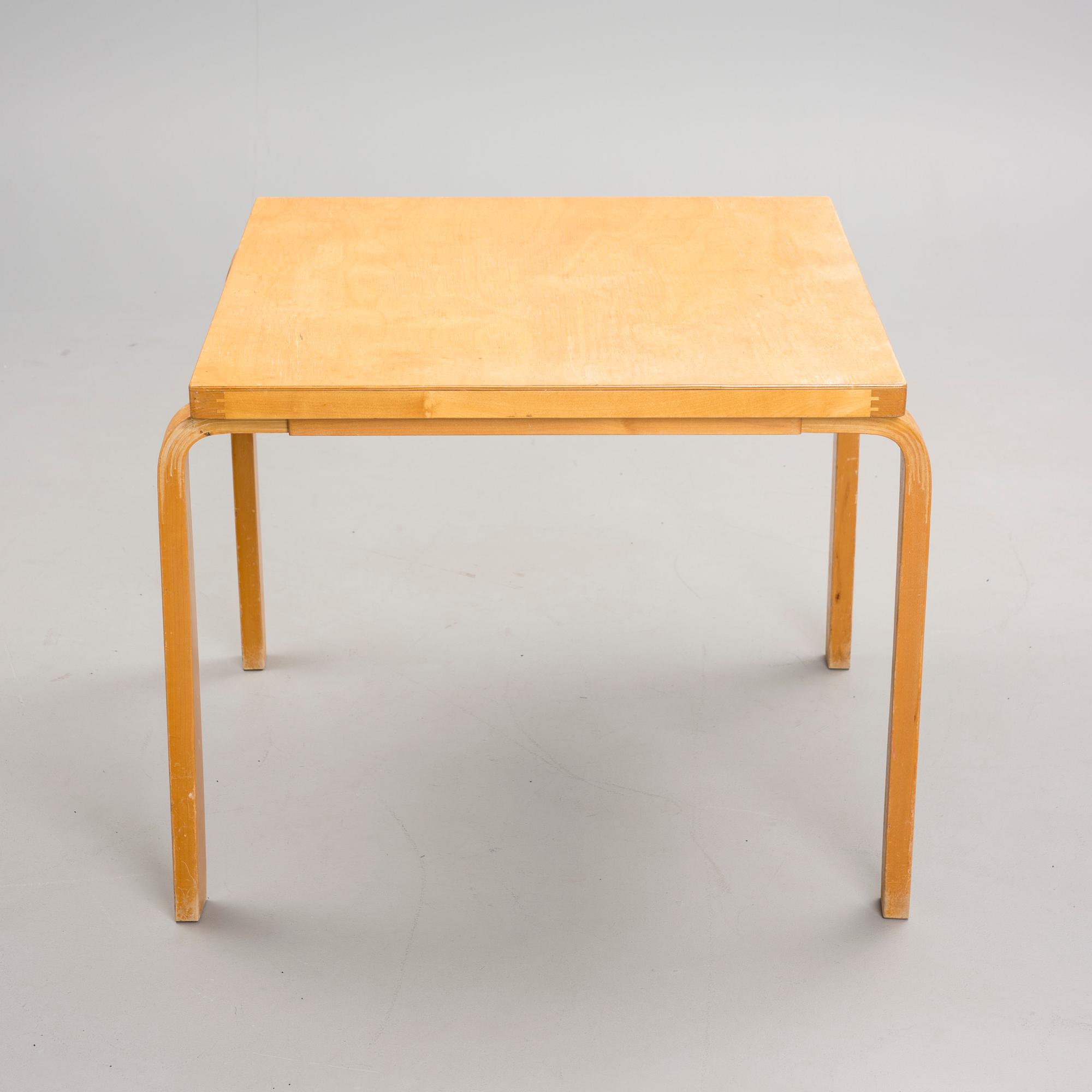 BORD Alvar Aalto, Artek, 1900-talets mitt.