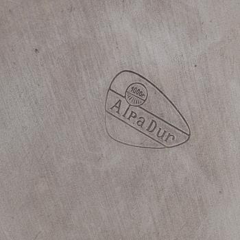 A silverplated champagnecooler, 20th century.