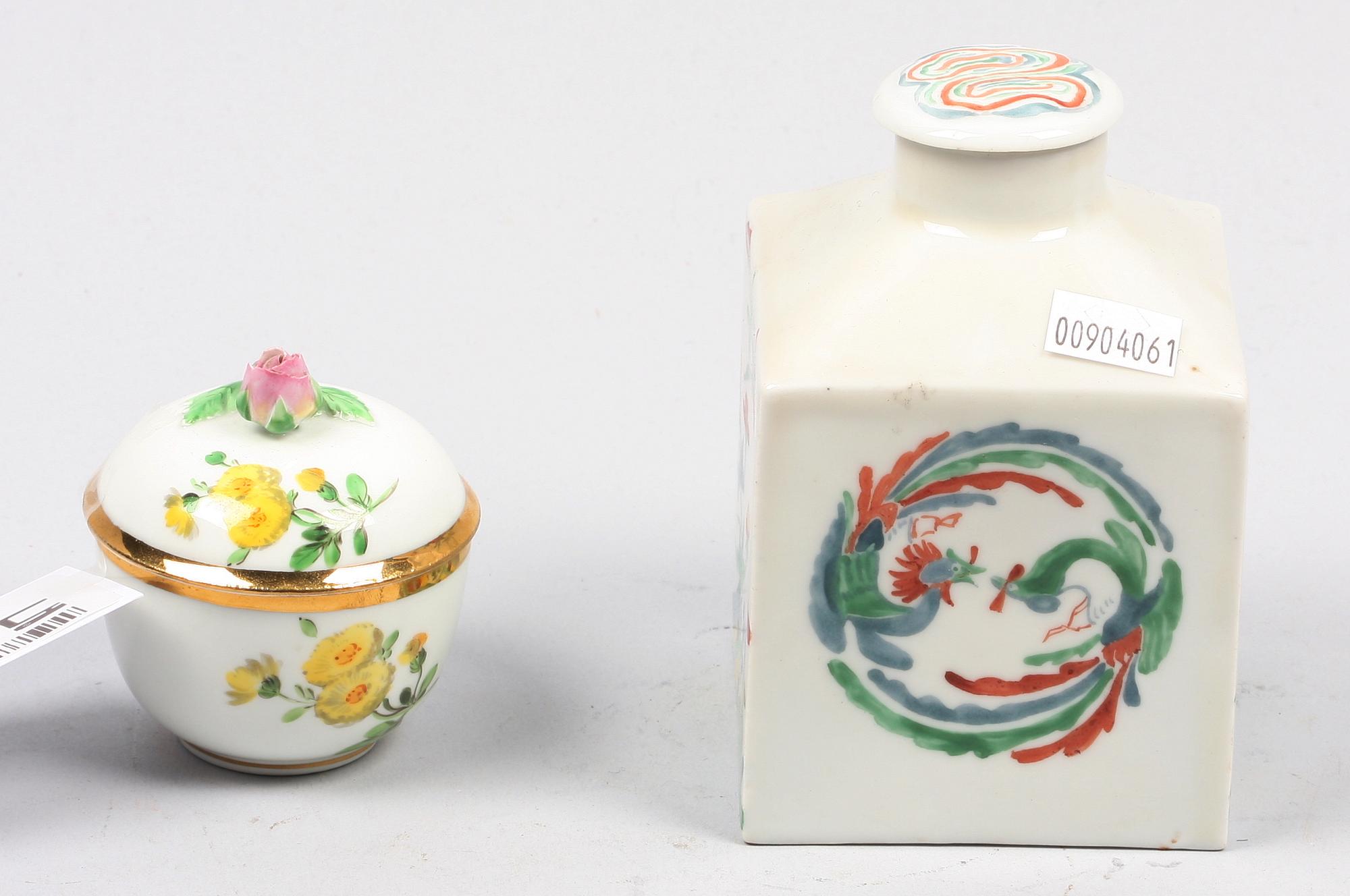 PARTI DIVERSE, 6 delar, porslin, glas, mässing, järn. 1800/1900-tal.