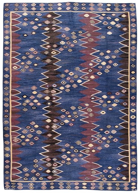 MATTA. "Snäckorna". Gobelängteknik. 273 x 193 cm. Signerad AB MMF BN (AB Märta Måås-Fjetterström, Barbro Nilsson).