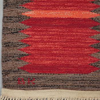 Berit Koenig, a carpet, "Viggen, röd", flat weave, ca 200 x 171,5-175 cm, signed BK SH.