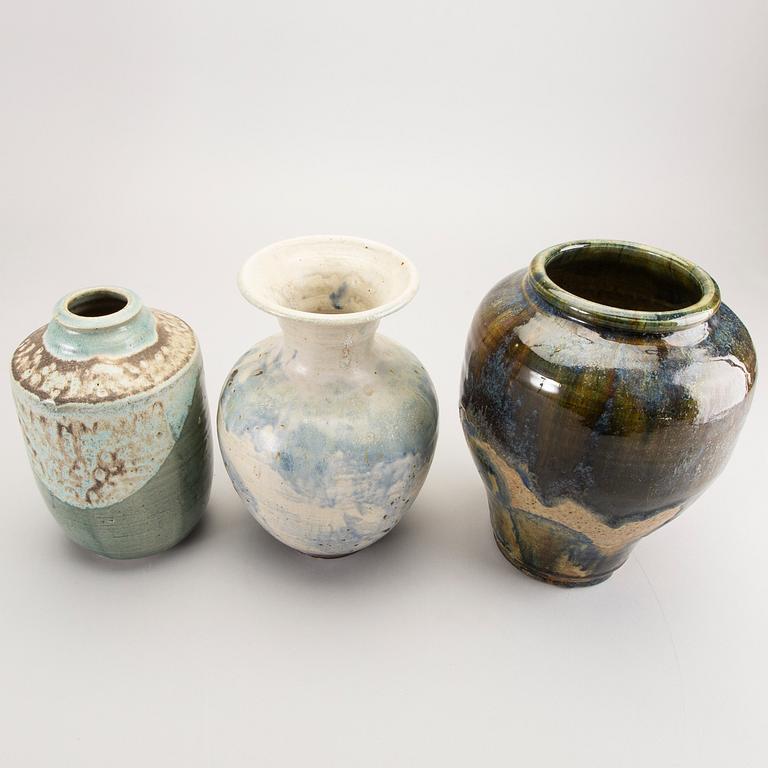 Carl Cunningham-Cole,  a set of three stoneware vases, signed, one dated 80.