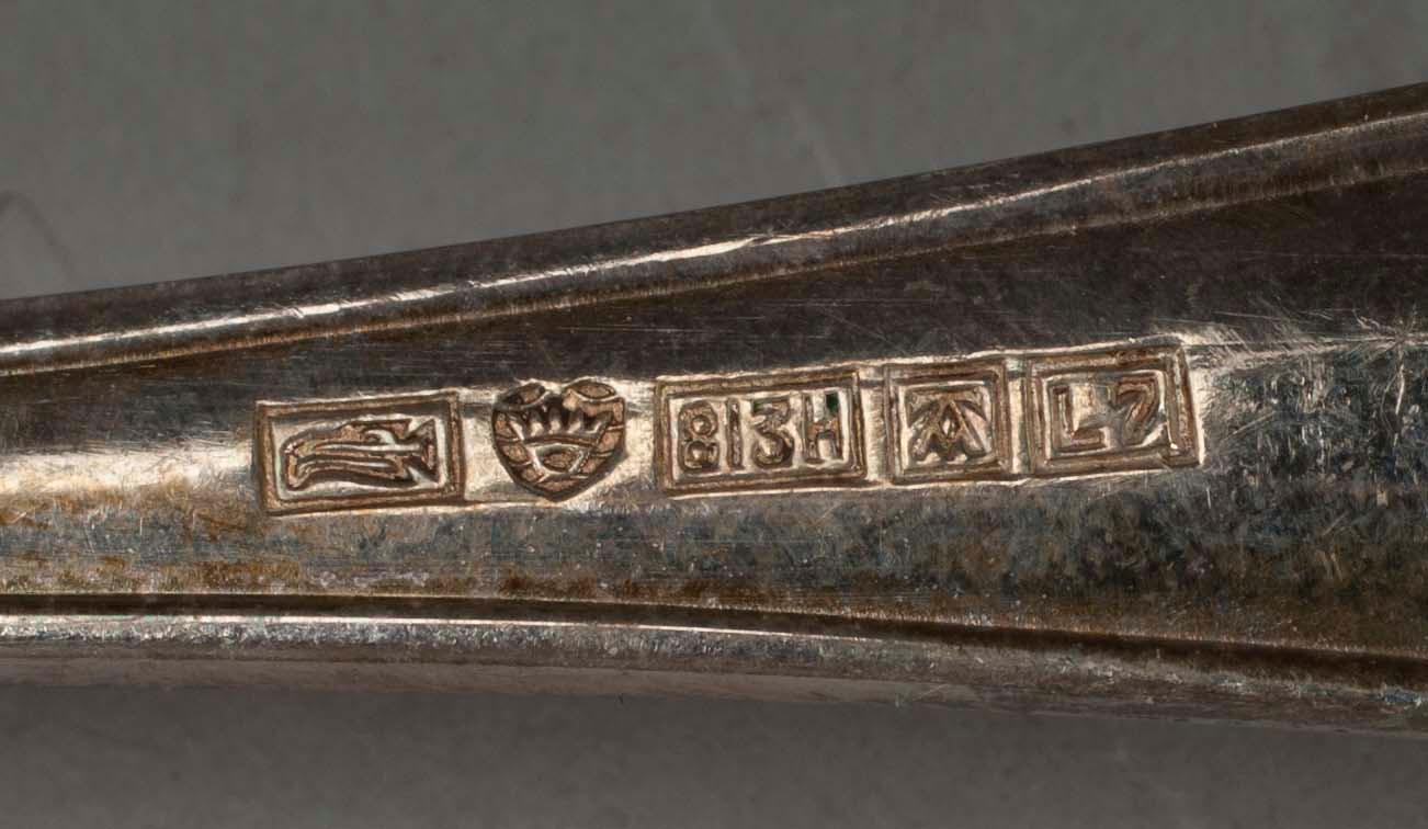 BORDSBESTICK, silver, Chippendale, 12+12
Aurankultaseppä Åbo 1960.