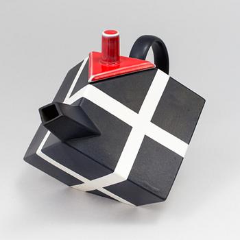 ROLF SINNEMARK, TEKANNA, porslin, "Cube", Rörstrand, sent 1900-tal.