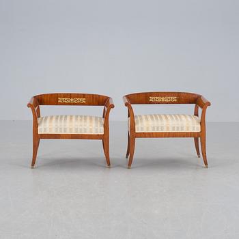 TABURETTER, ett par, empire, 1800-talets mitt.