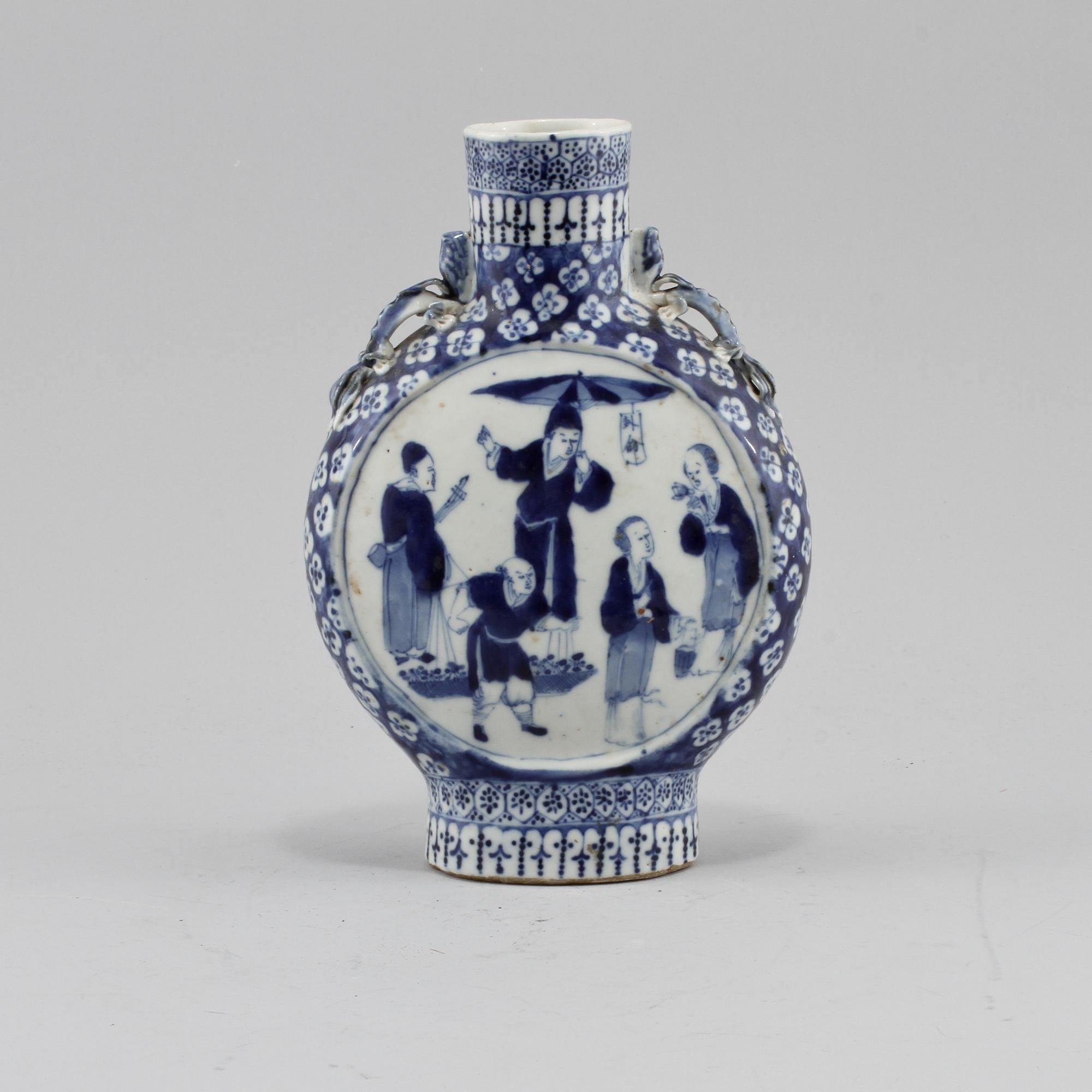 PILGRIMSKRUS, porslin, Kina, 1800-tal.