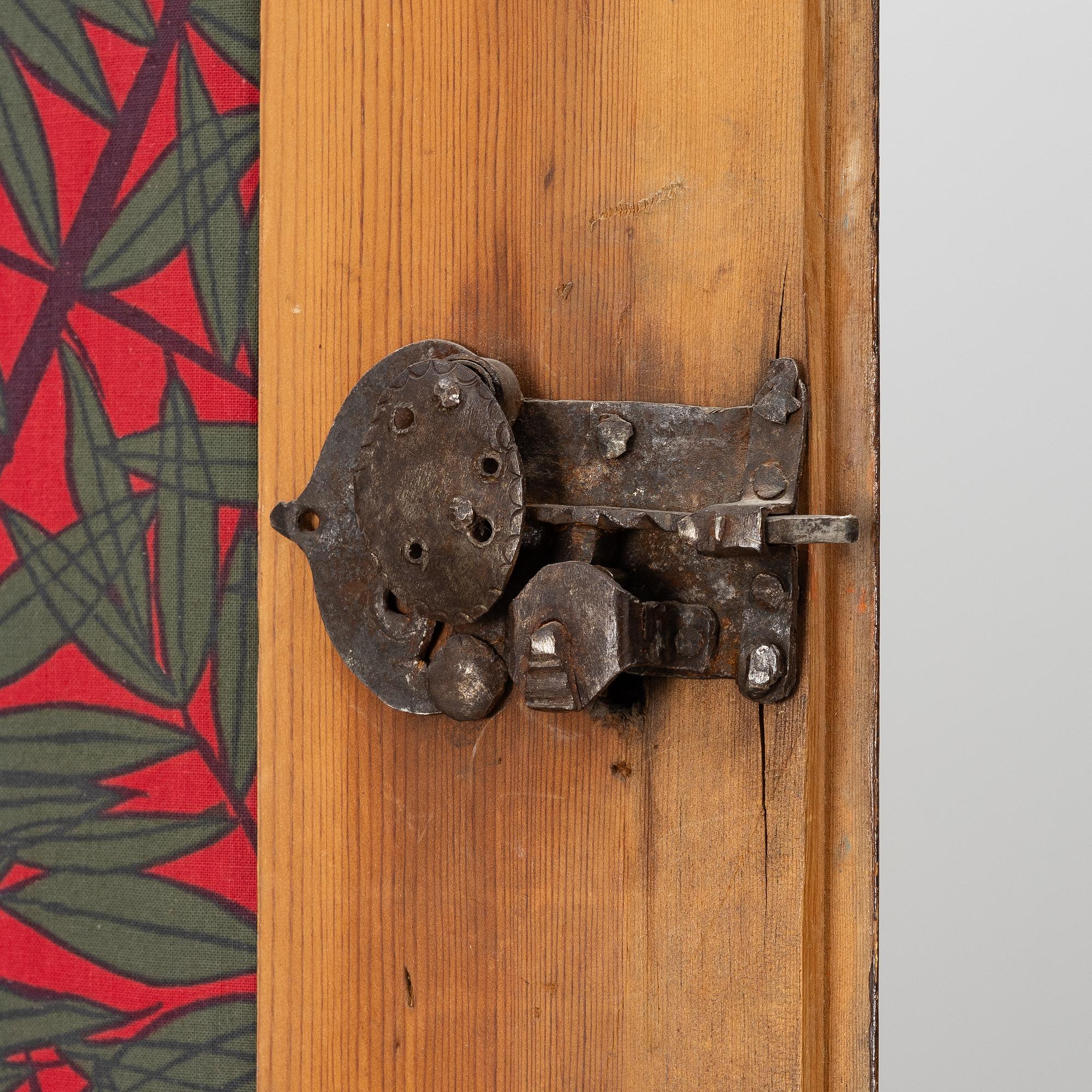 A Swedish folk art cabinet from Järvsö Hälsingland, early 19th century.