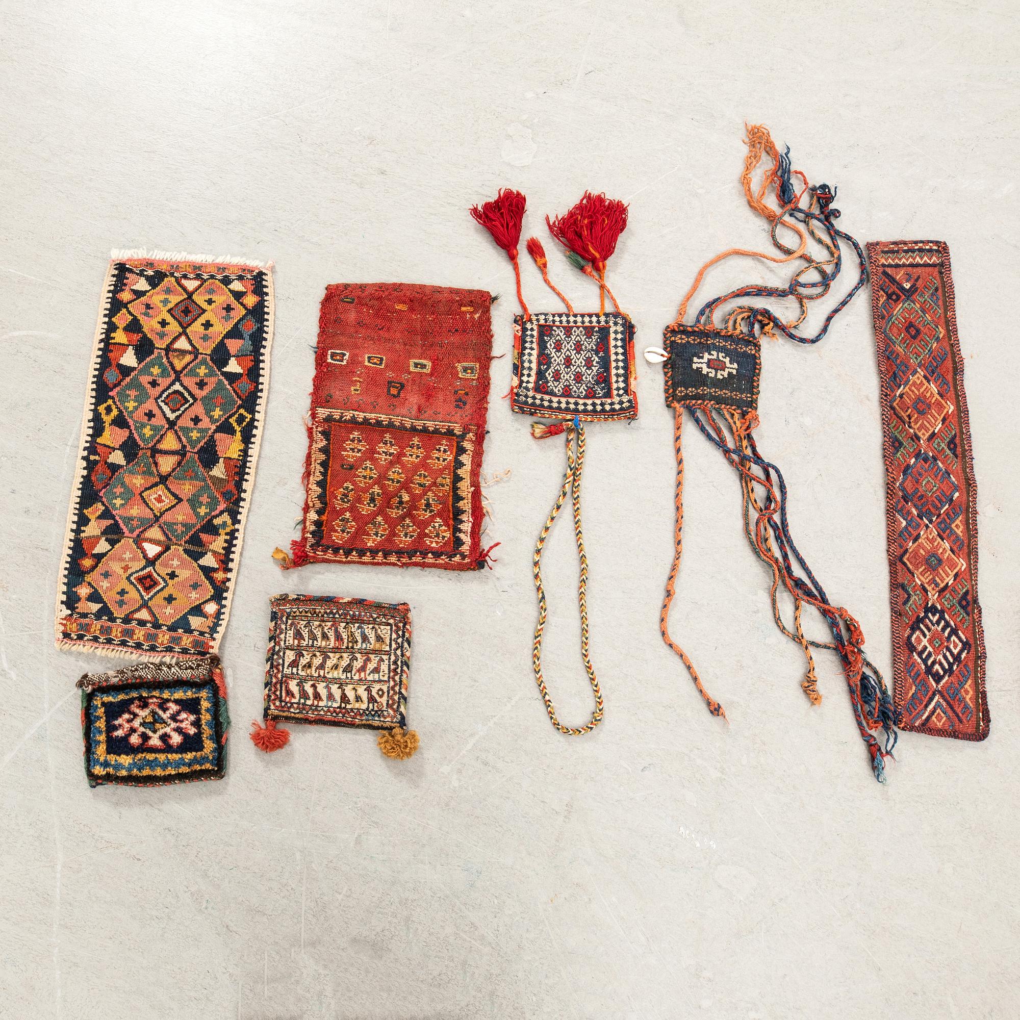 Mössor, väskor mm 14 dlr Kashgai mflr old-antik.