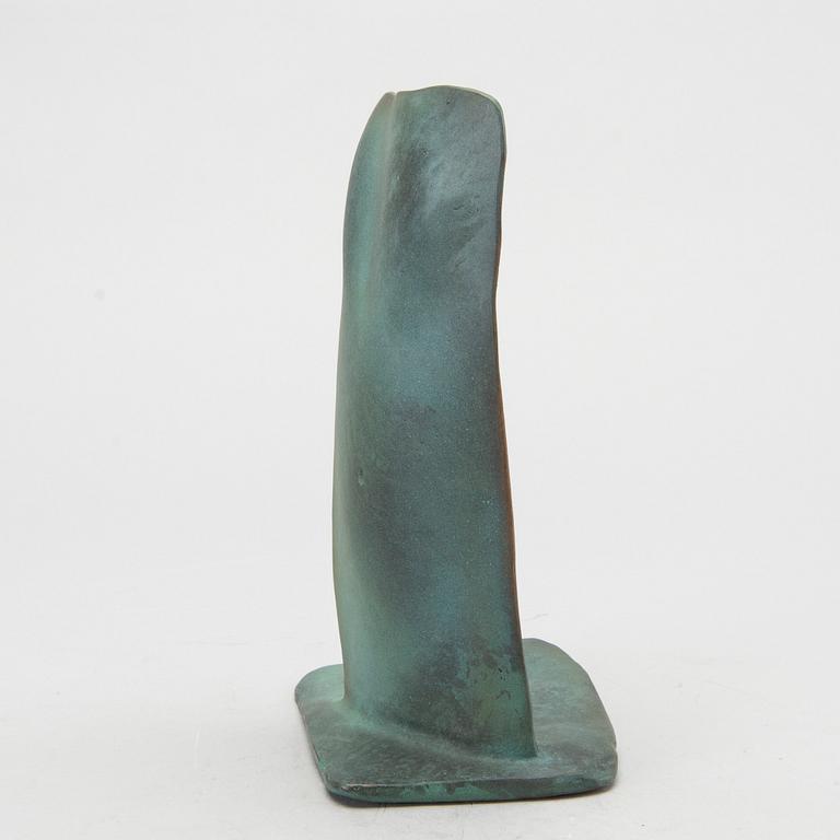 BARBRO BÄCKSTRÖM, Skulptur, patinerad brons. signerad daterad och numrerad BB/HB 1984 4/8.
