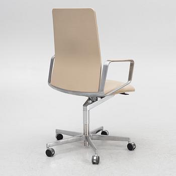 EOOS, a "Leadchair" swivel chair, Walter Knoll, Germany.