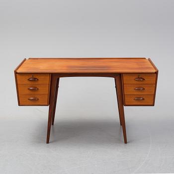 An 'Uddebo' writing desk by Svante Skogh for Balder, 1950's.