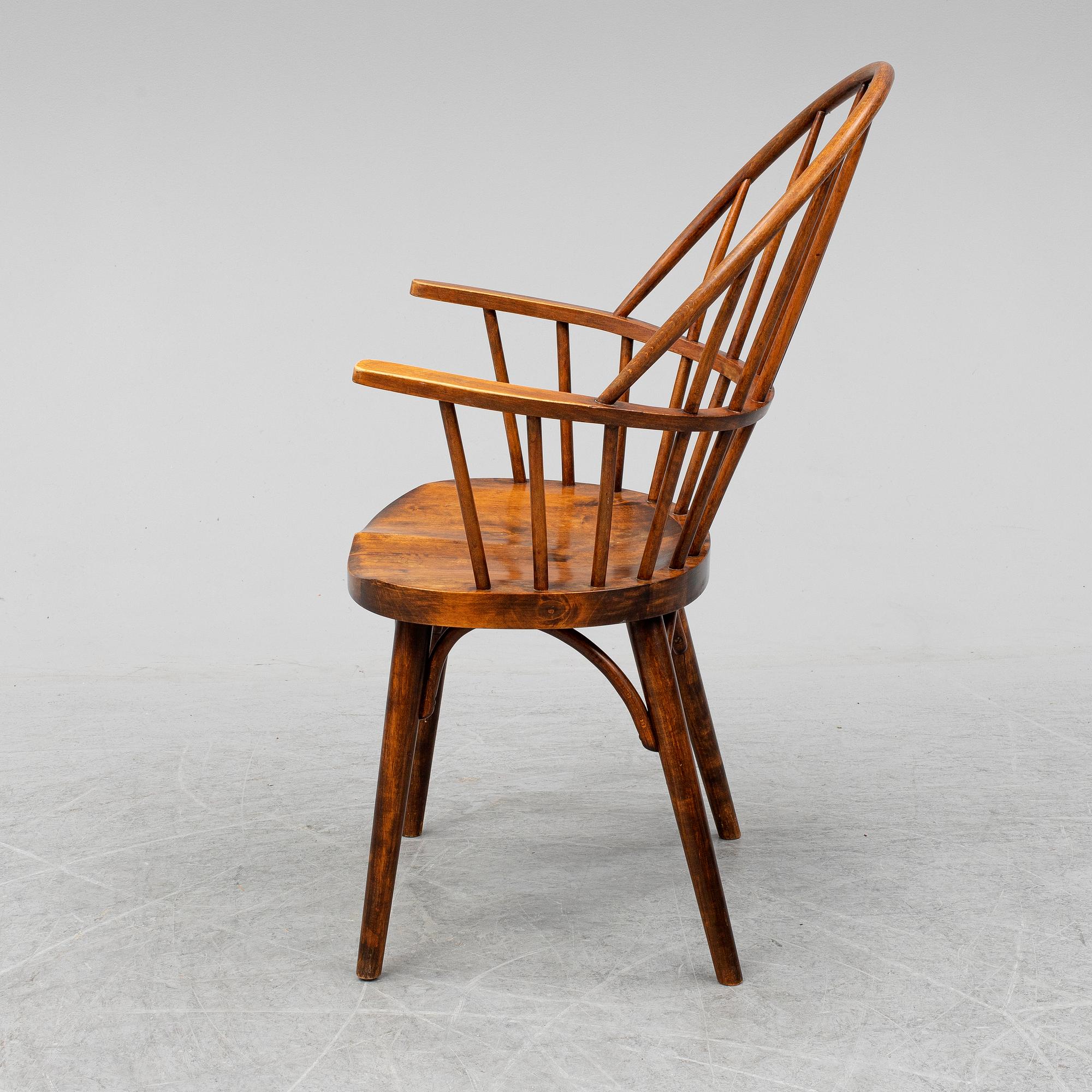 UNO ÅHRÉN, a beech chair from Gemla, 1930's.