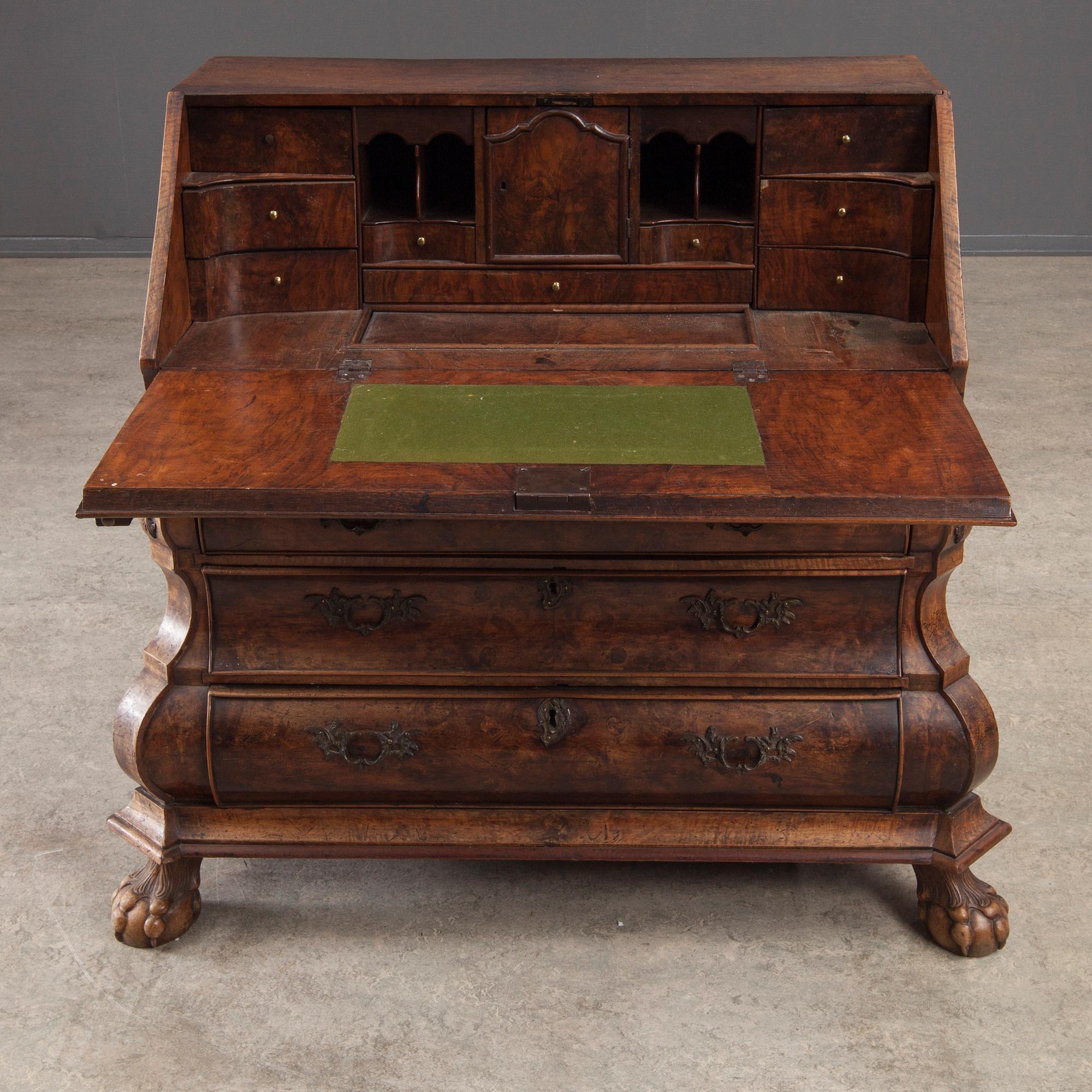 SEKRETÄR, barock, troligen Tyskland 1700-talets första hälft.