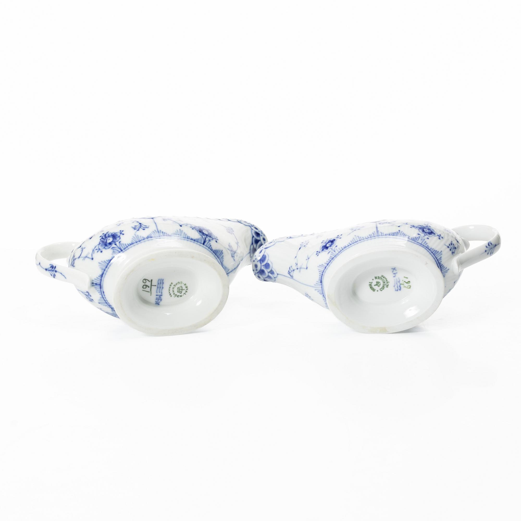 Royal Copenhagen, servisdelar 4 st, "Musselmalet", Danmark.