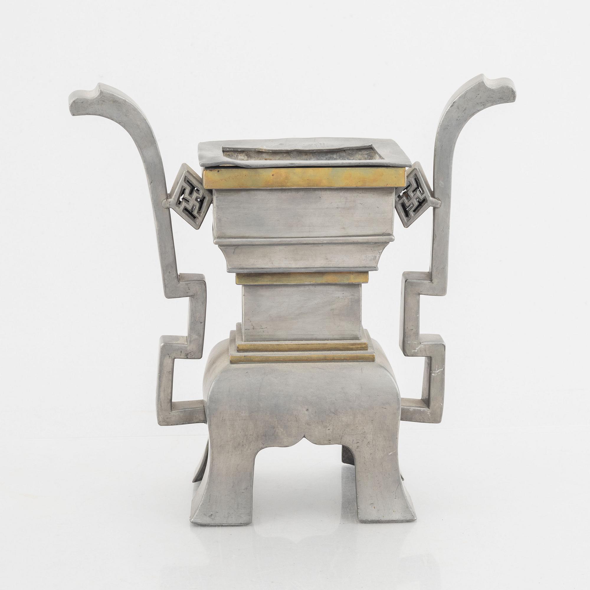 A Pewter incense burner, China, late Qing dynasty, around 1900.