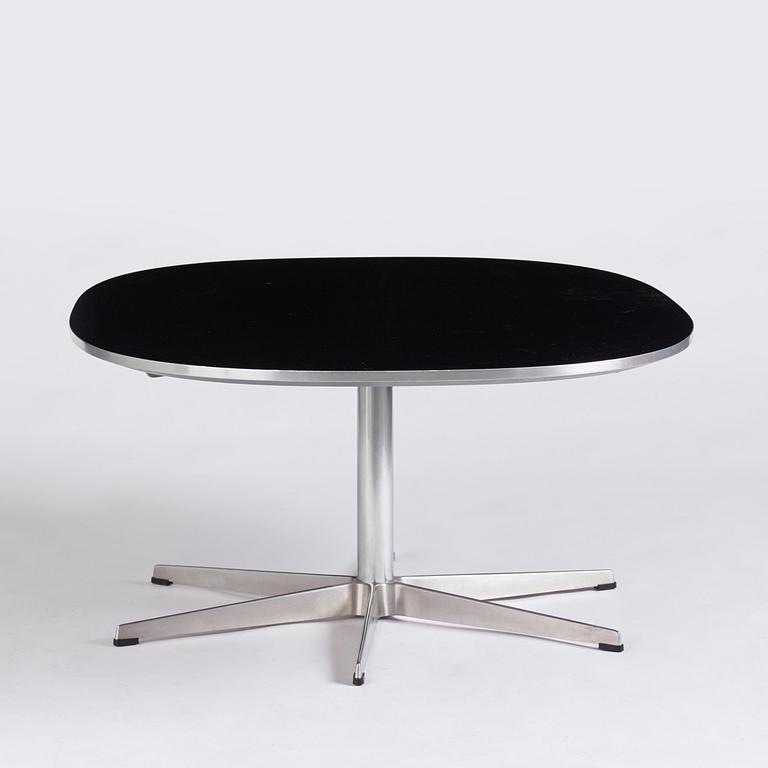 Bruno Mathsson & Piet Hein, soffbord, "Superellips", Fritz Hansen, Danmark,