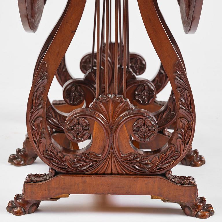 Biblioteksbord, Sverige, 1800-talets första hälft.