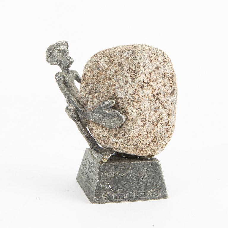 Henry Gustafsson, skulptur, "Lyftet",Vimmerby, signerad, 1994.