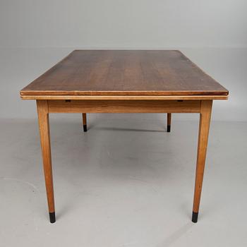 MATBORD samt STOLAR, 4 st, design Nils Ole Møller, JL Møller, Danmark 1900-talets mitt.