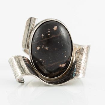 Jan-Christer Lundqvist, ring, silver with porphyry (Loka-Risberg) Skövde.