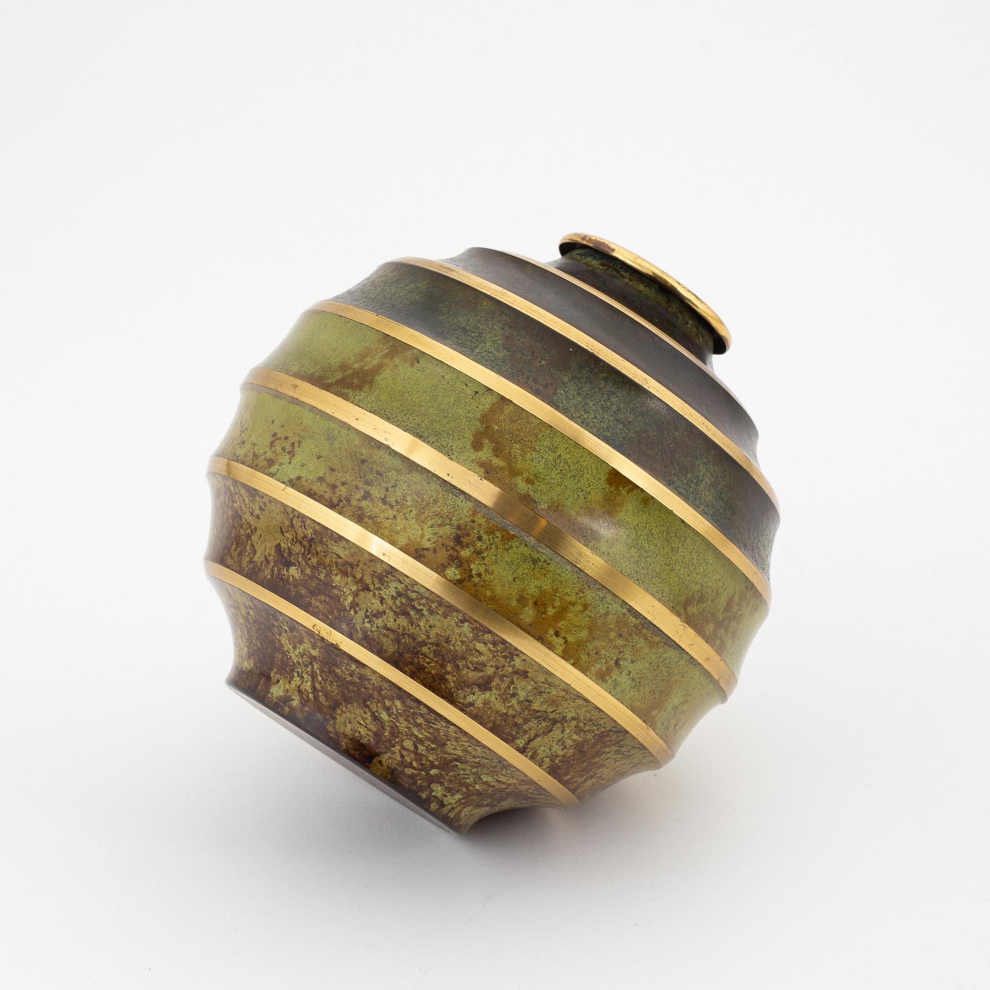 Ä bronze Art Deco vase, Svenska Metallverken, 1920's/1930's.