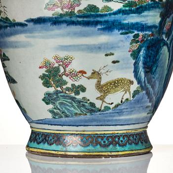 A large famille rose vase, Qing dynasty, circa 1800.