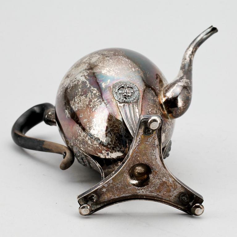 KAFFEKANNA, silver, Petter Adolf Sjöberg, Stockholm, 1820. Vikt ca 996 gram.