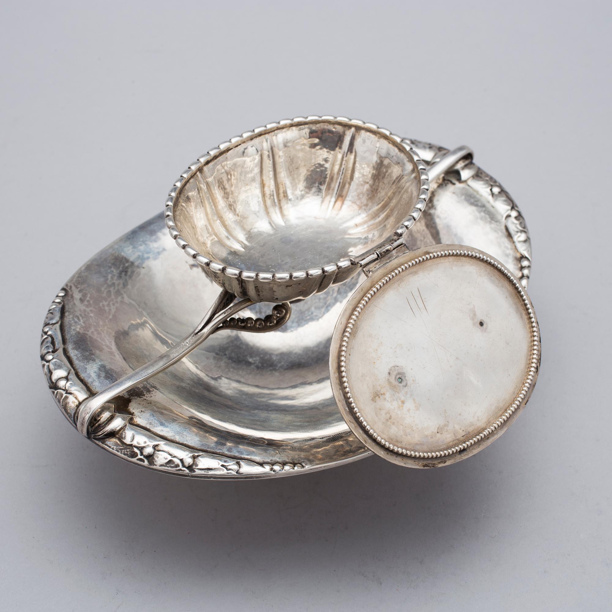 Georg Jensen, a bowl/dish, Copenhagen ca 1915-19, 830/1000 silver,