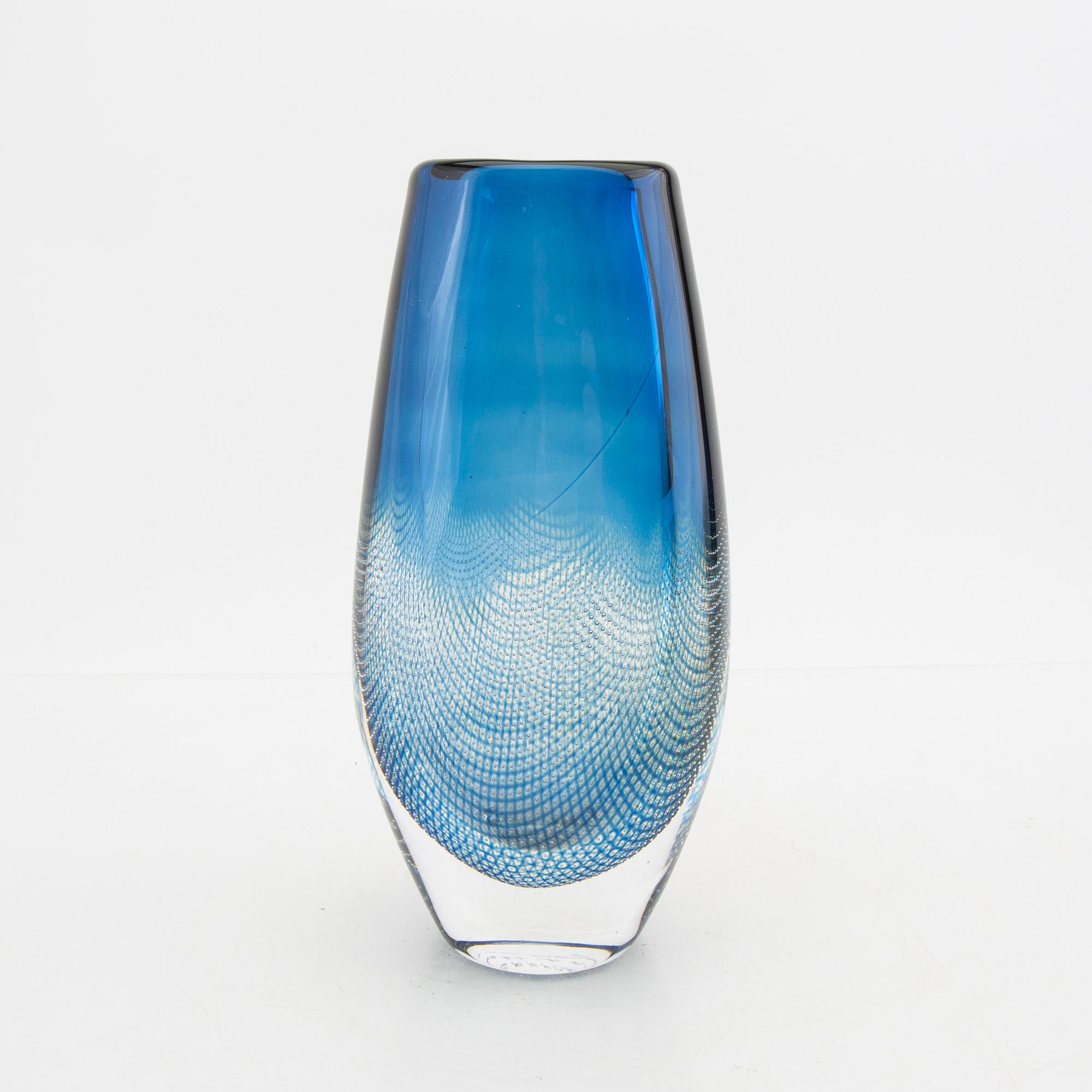 Sven Palmqvist, a signed Kraka glass vase.