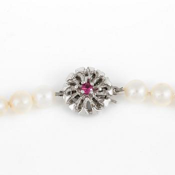 COLLIER, 2 st, med odlade pärlor.