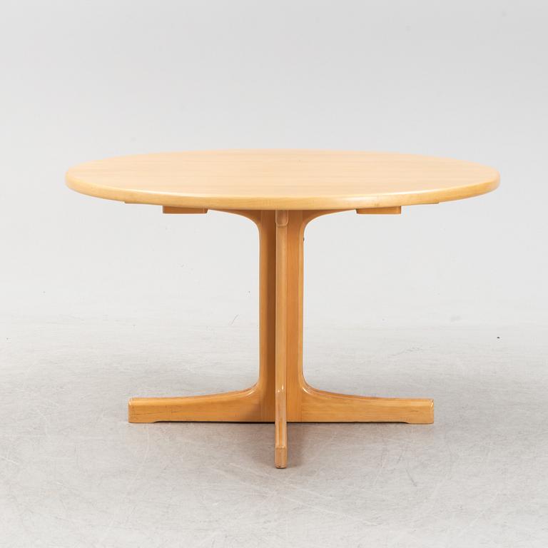 Jan Ekselius, a dining table and ten chairs, JOC Möbler, Sweden, late 20th century.