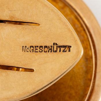 A pair of cufflinks 14K gold with monogram.