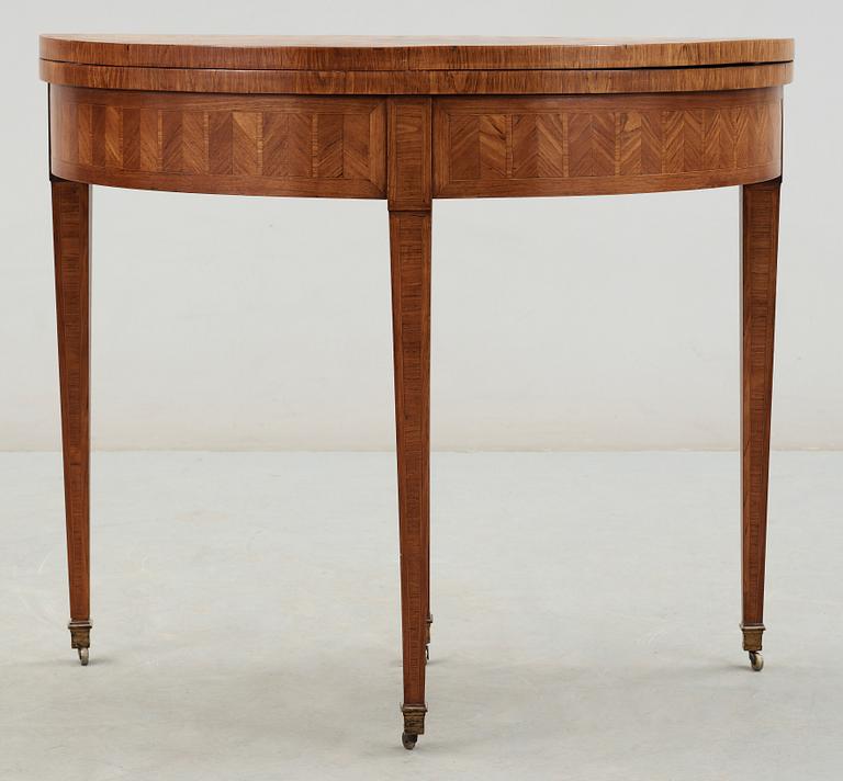 SPELBORD, sengustaviansk stil, tidigt 1900-tal.