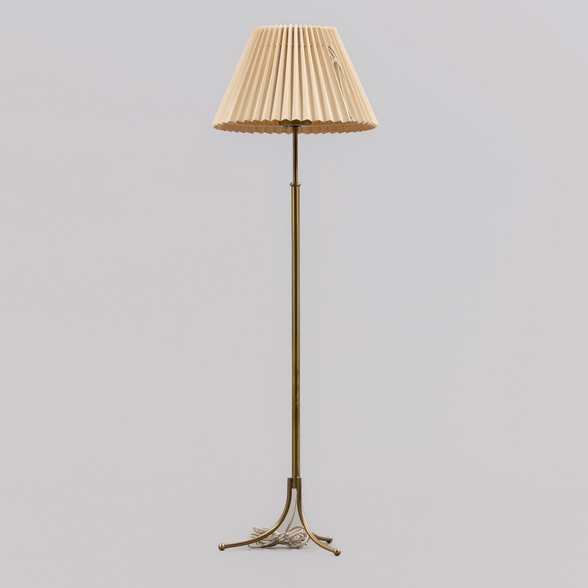 Josef Frank, floor lamp, model G 2326, Svenskt Tenn.