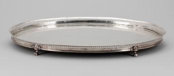 BRICKA, låghaltigt silver, troligen Florence, Italien 1934-1944. Vikt ca 1847g.