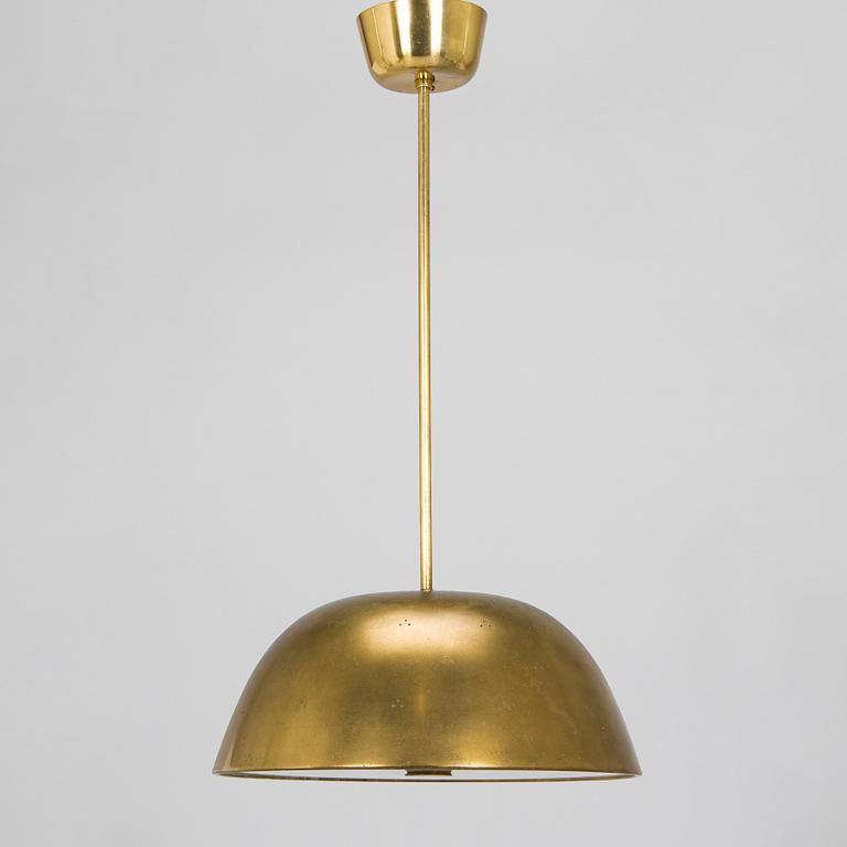 Paavo Tynell,  A mid-20th century '1953' pendant light for Idman.