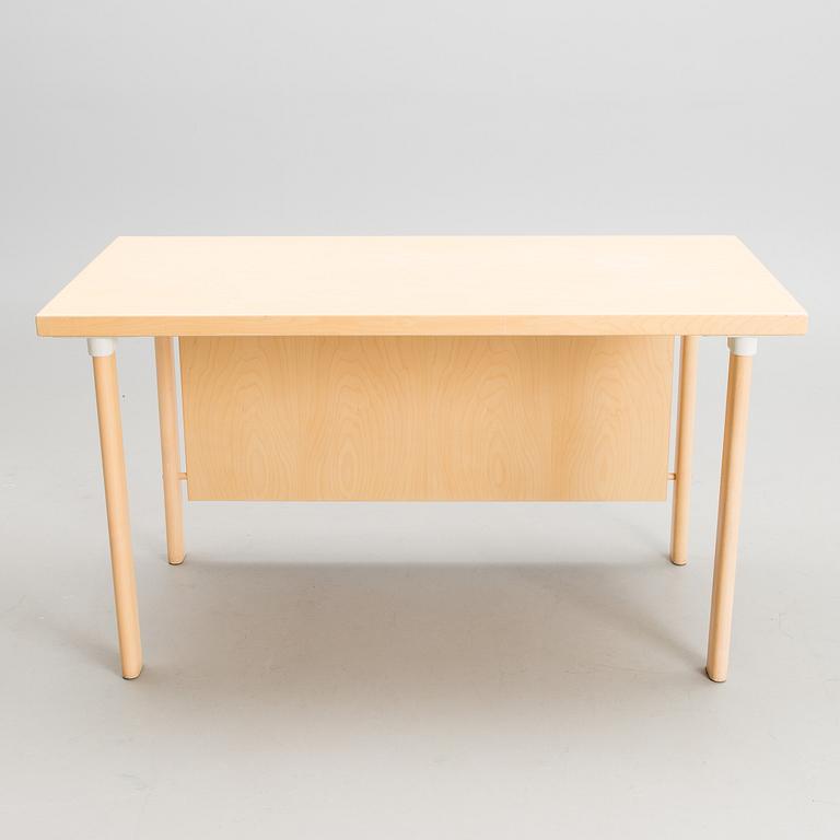 A 1990s working desk for Artek.