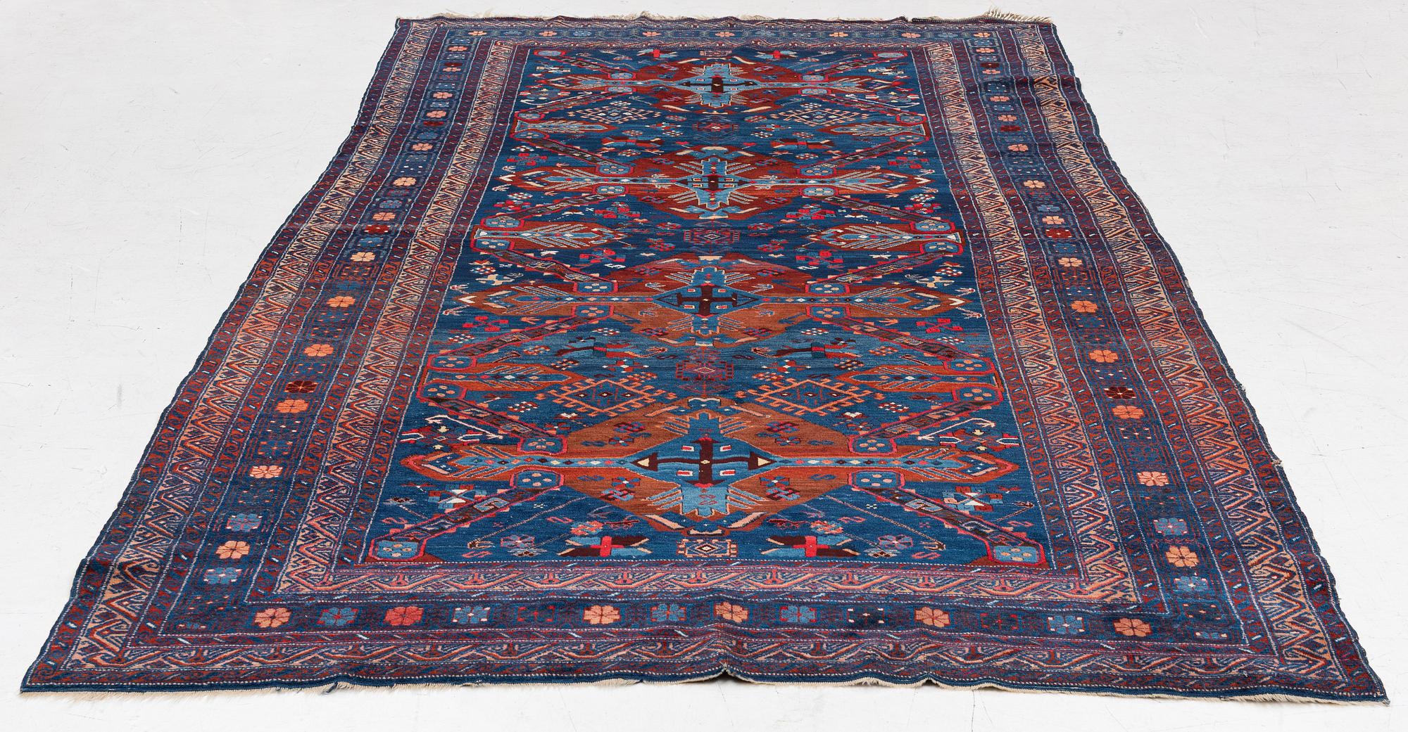 Gallerimatta, Antik Seychour, Östra Kaukasus, ca 330 x 180 cm.