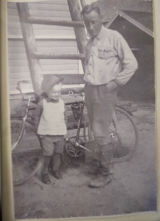 Vilho Lampi, Saunan räppänä.