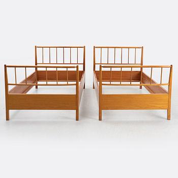 Josef Frank, a pair of beds, Firma Svenskt Tenn.