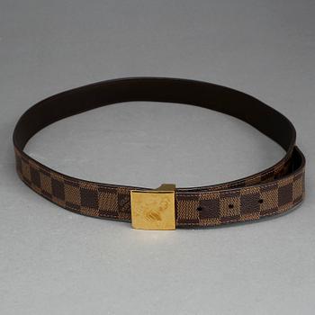 SKÄRP, Louis Vuitton.