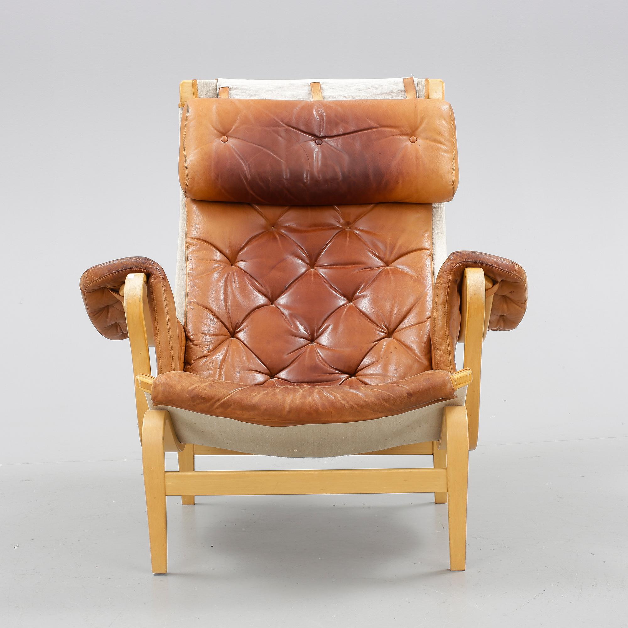 FÅTÖLJ, "Pernilla", Bruno Mathsson, Dux, 1900-talets andra hälft.