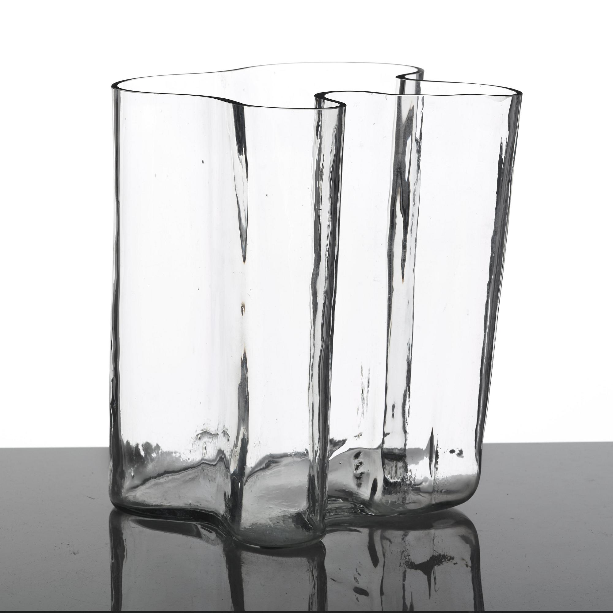 Alvar Aalto, a "model 3031" glass vase, Iittala, Finland probably 1950-60's.
