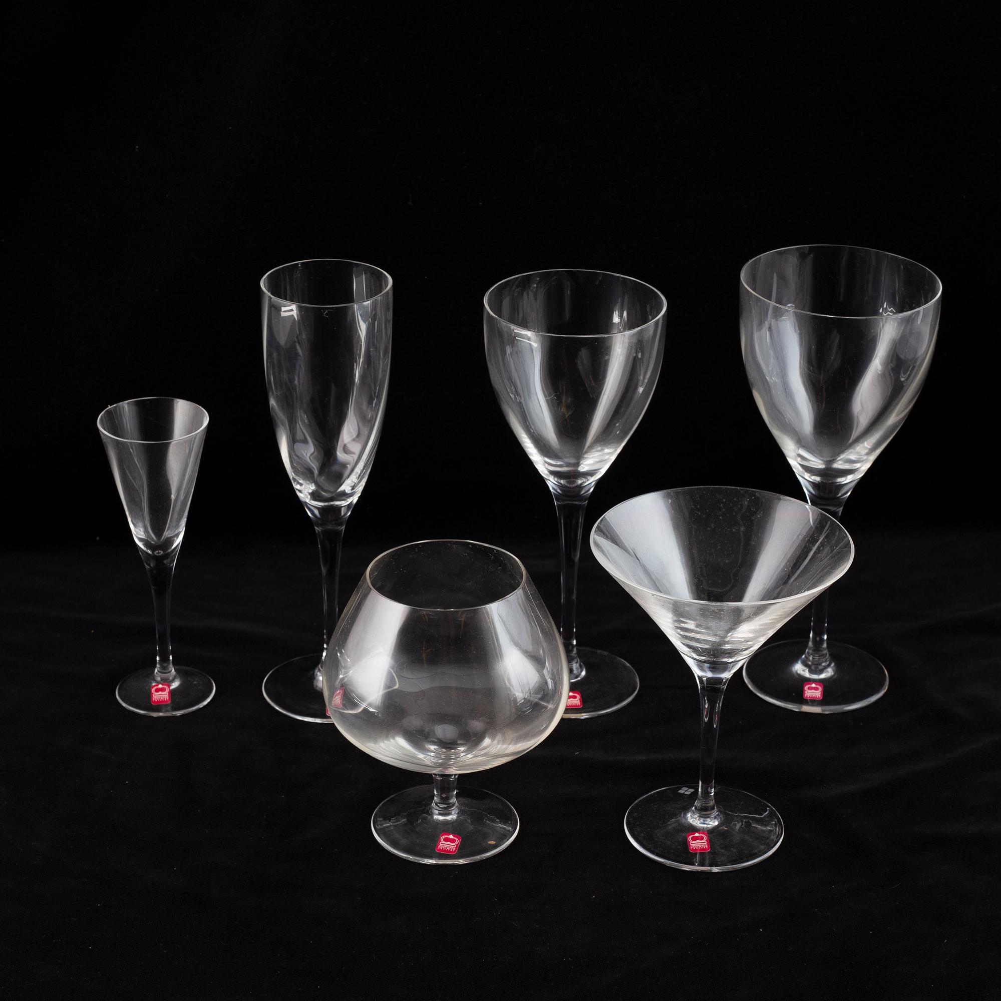 Glasservis, 94 delar. Märkt Christineholm, Bohemian Chrystal.
