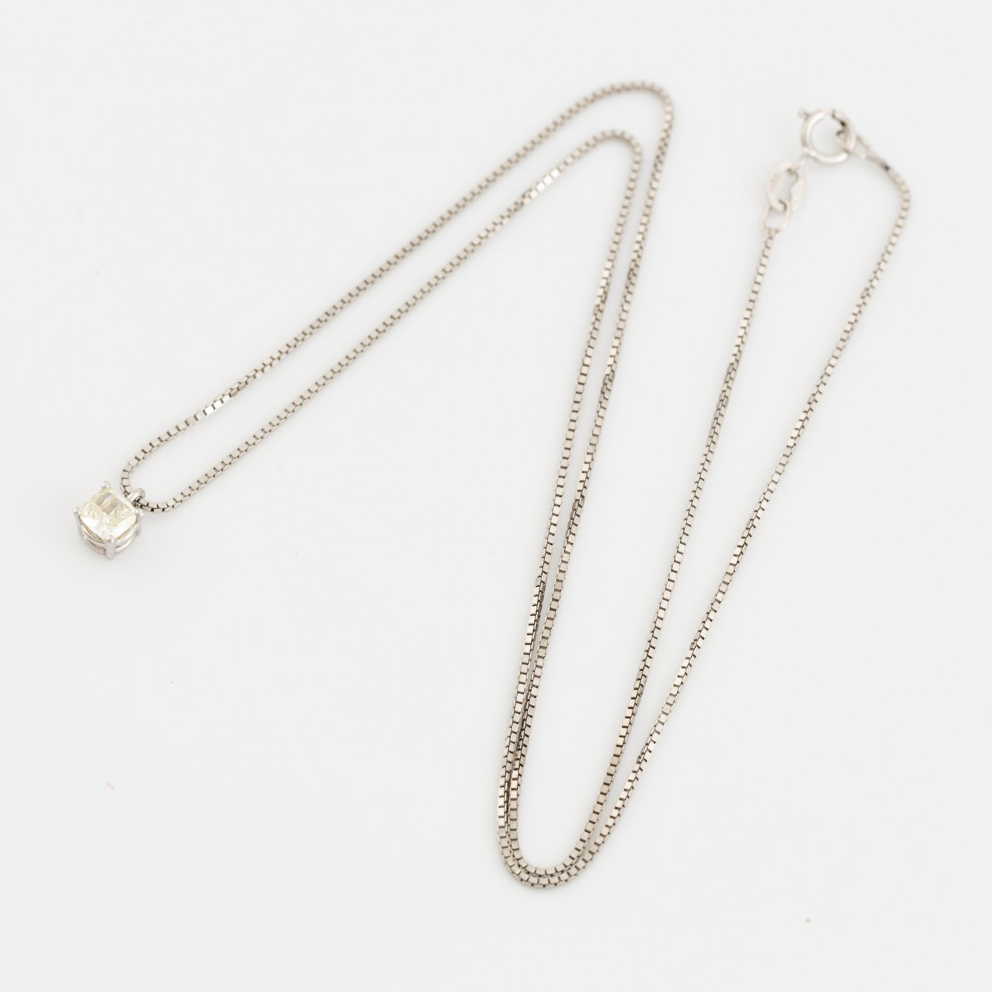 Hänge med cushionslipad diamant 0,32 ct, med kedja.